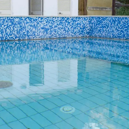 Angelino Hotel 2*