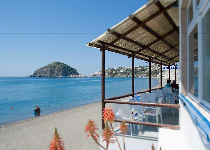 Hotel Angelino Barano dʼIschia